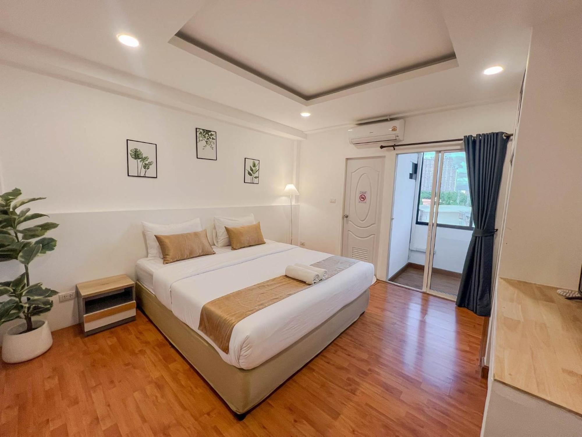 Inspire House Hotel Чіангмай Екстер'єр фото